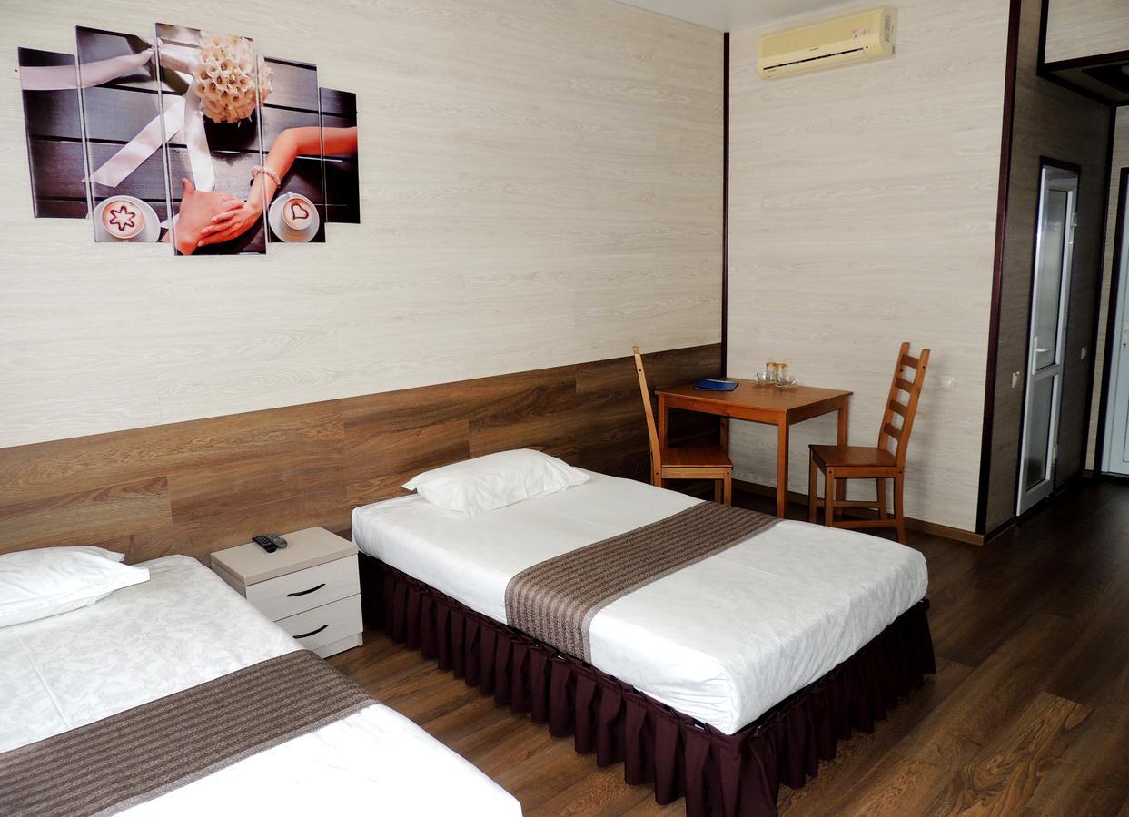 Laguna Hotel Kustanaj Zewnętrze zdjęcie