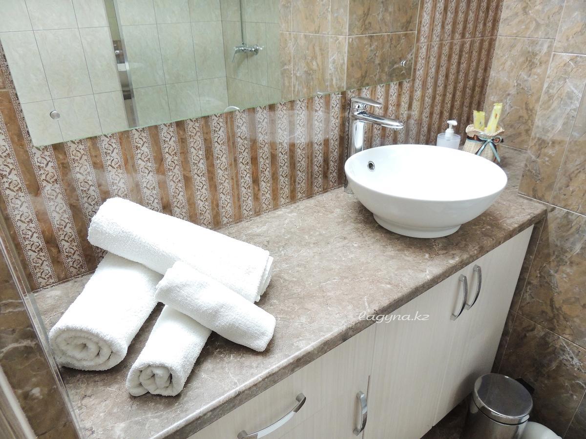 Laguna Hotel Kustanaj Zewnętrze zdjęcie