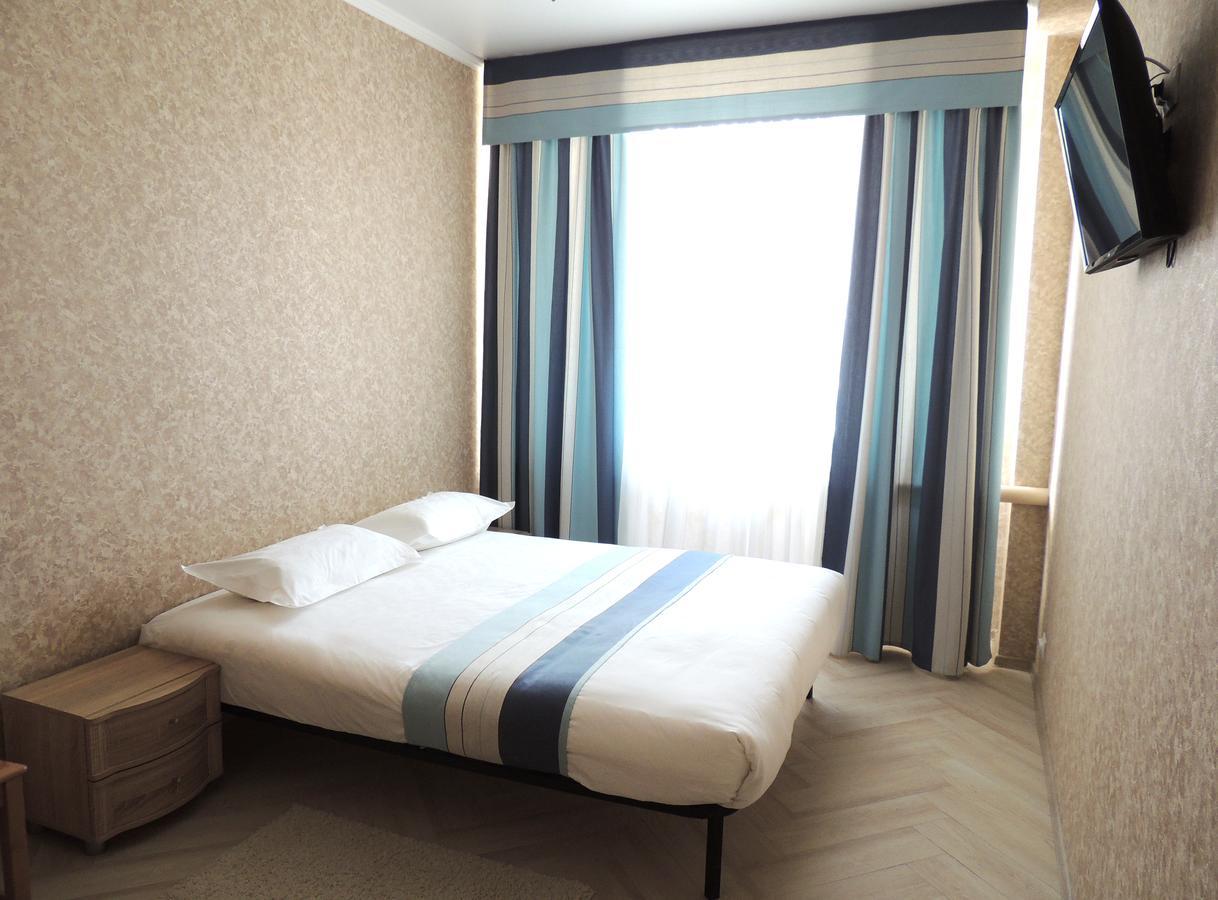 Laguna Hotel Kustanaj Zewnętrze zdjęcie