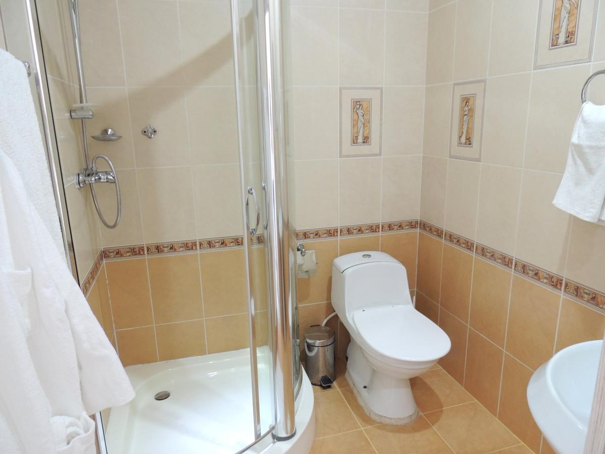 Laguna Hotel Kustanaj Zewnętrze zdjęcie